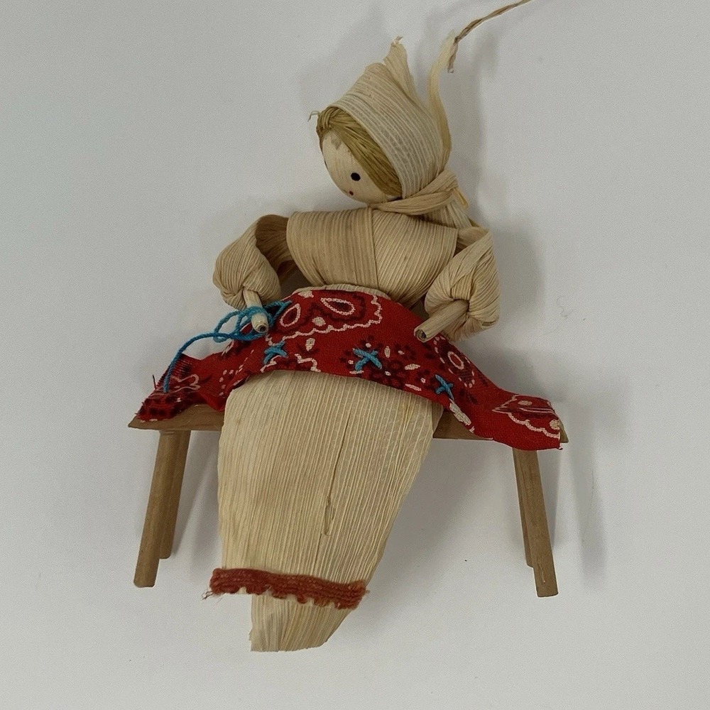 Vintage Kurt S Adler Corn Husk Doll Ornament Woman Knitting Bench Folk Art 6"